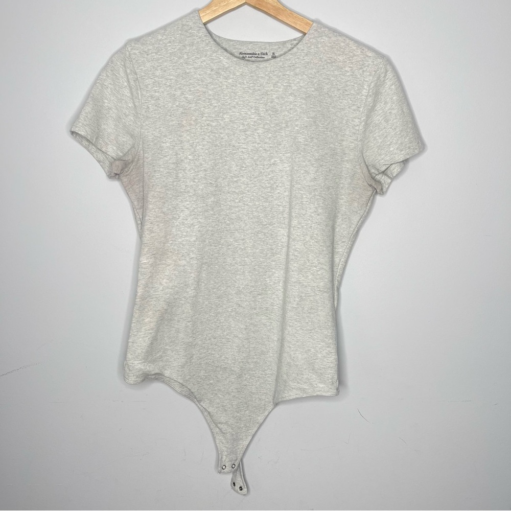 Abercrombie & Fitch Short Sleeve Cotton Blend Seamless Crew Bodysuit (X-Large)